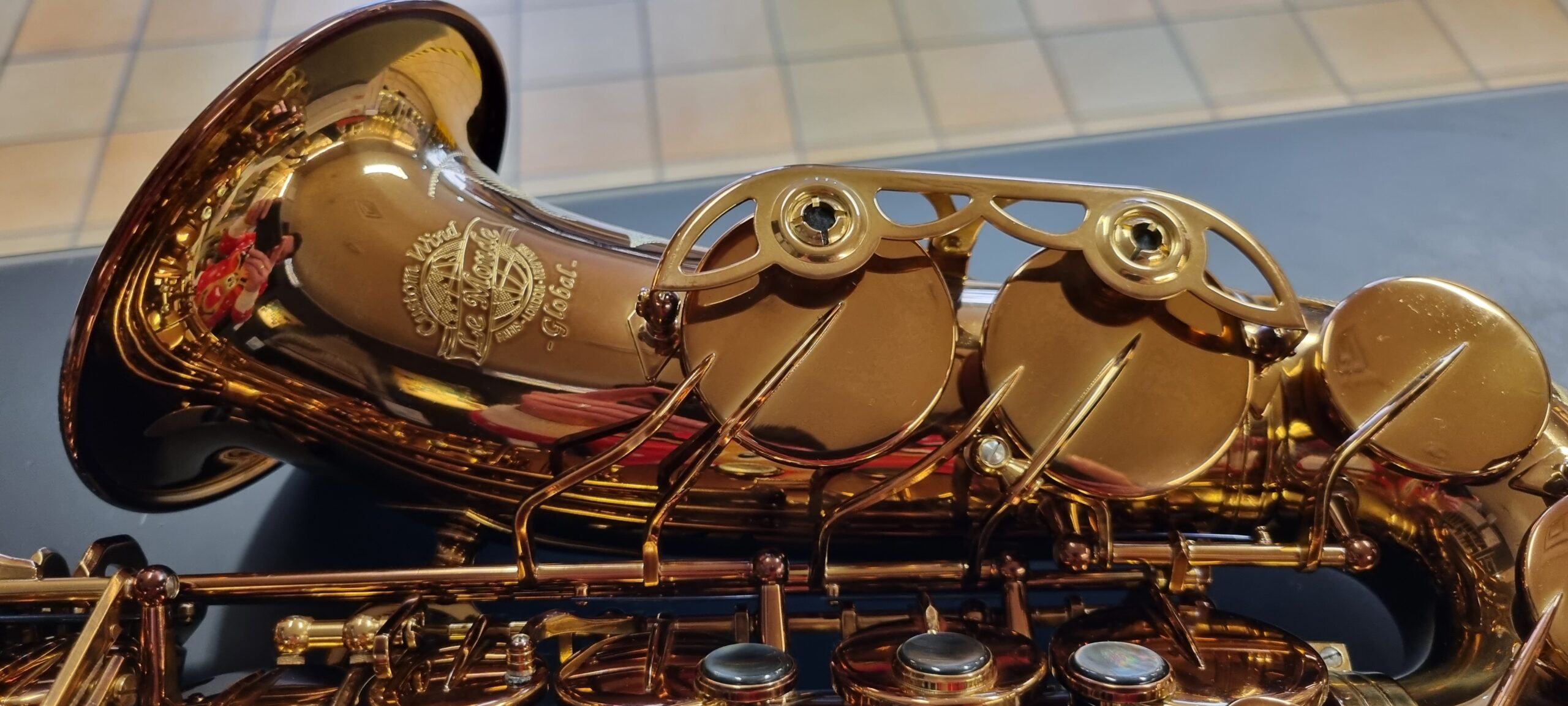 Nieuwkomer! Le Monde Global Amber alt saxofoon